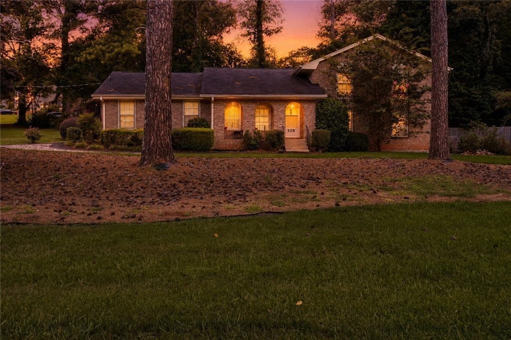 4 bedroom, 2 bathroom, 3,089 sq ft single family residence under contract at 528 Old Tucker Road, Stone Mountain, GA 30087