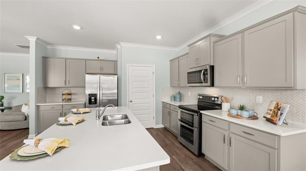 4 bedroom, 3 bathroom, 2,250 sq ft single family residence for sale at 1231 Kingston Avenue, Buckhead, GA 30625 — photo 2
