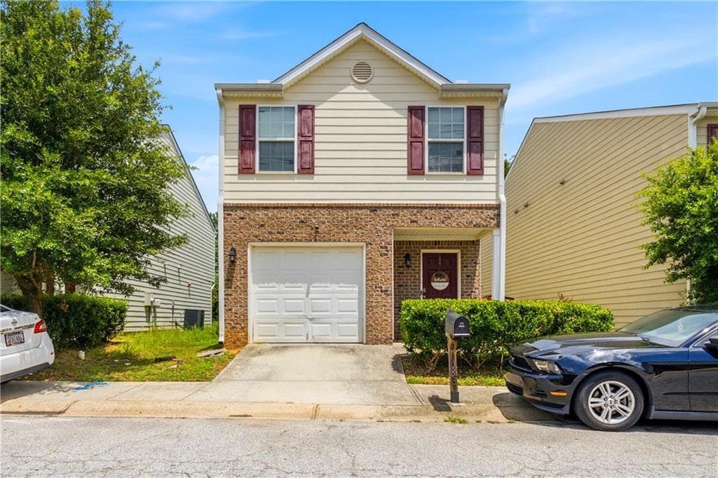 3 bedroom, 3 bathroom, 1,784 sq ft single family residence for sale at 2088 Belmont Circle, Conyers, GA 30012 — photo 1 of 25