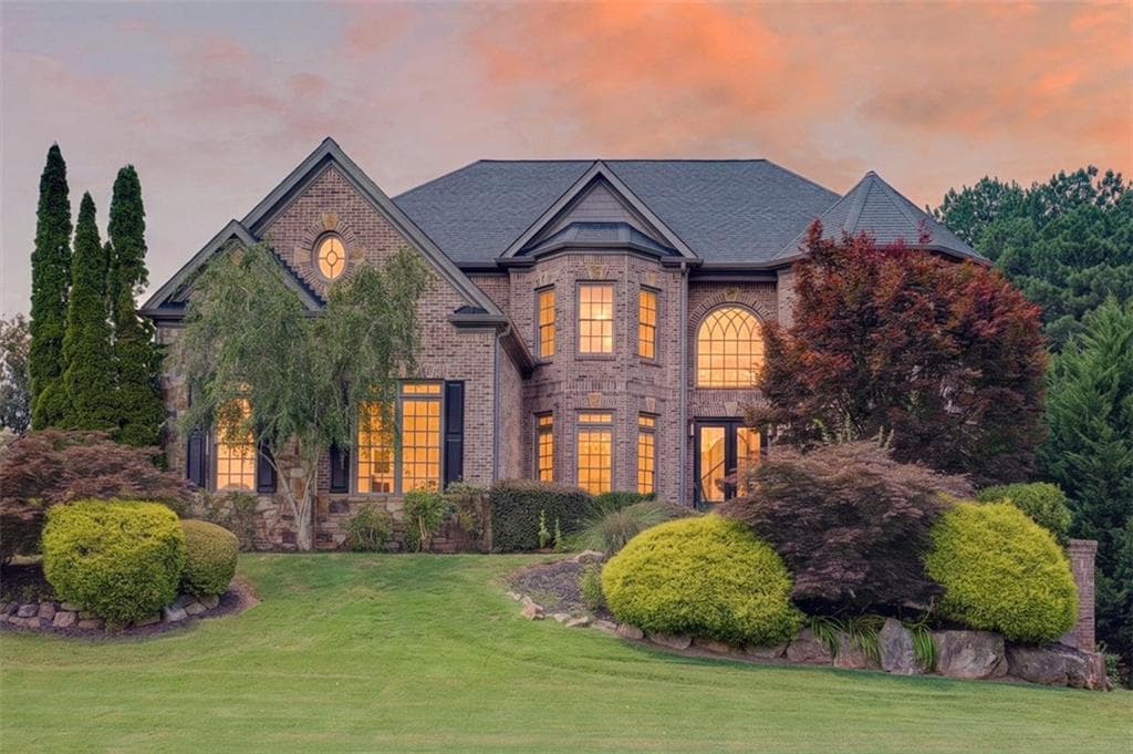 5 bedroom, 6 bathroom, 7,891 sq ft single family residence sold at 3285 Kylee Dawn Circle, Lawrenceville, GA 30045