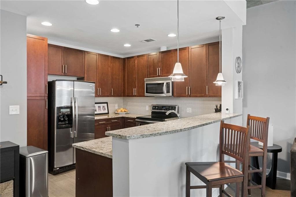 2 bedroom, 2 bathroom, 1,055 sq ft condominium for sale at 855 Peachtree Street 1109, Atlanta, GA 30308 — photo 8