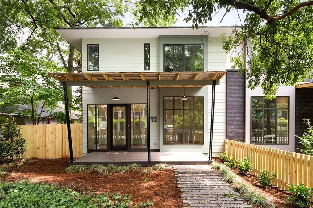 4 bedroom, 4 bathroom, 2,275 sq ft townhouse for sale at 1112 Kirkwood Unit #1 Avenue, Atlanta, GA 30316