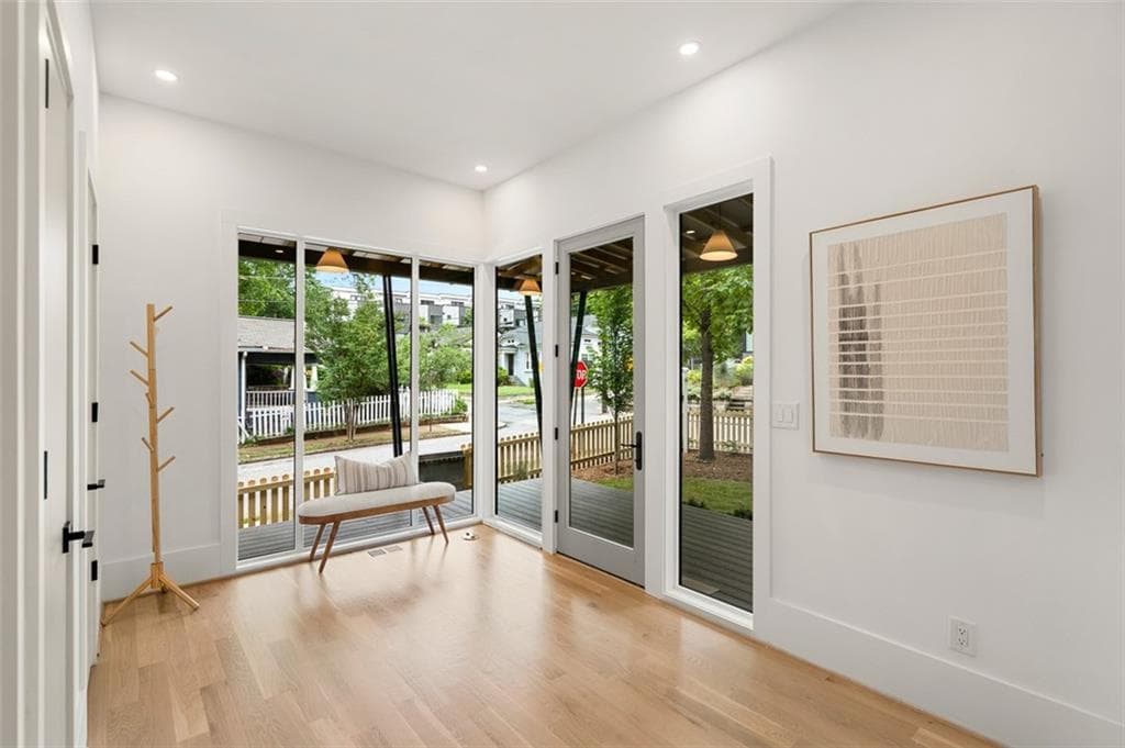 4 bedroom, 4 bathroom, 2,275 sq ft townhouse for sale at 1114 Kirkwood Unit #1 Avenue, Atlanta, GA 30316 — photo 10