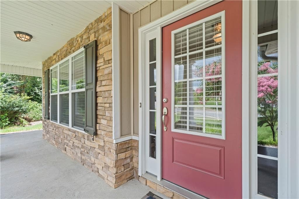 3 bedroom, 3 bathroom, 2,386 sq ft single family residence for sale at 3706 Devon Park Lane, Kennesaw, GA 30144 — photo 3