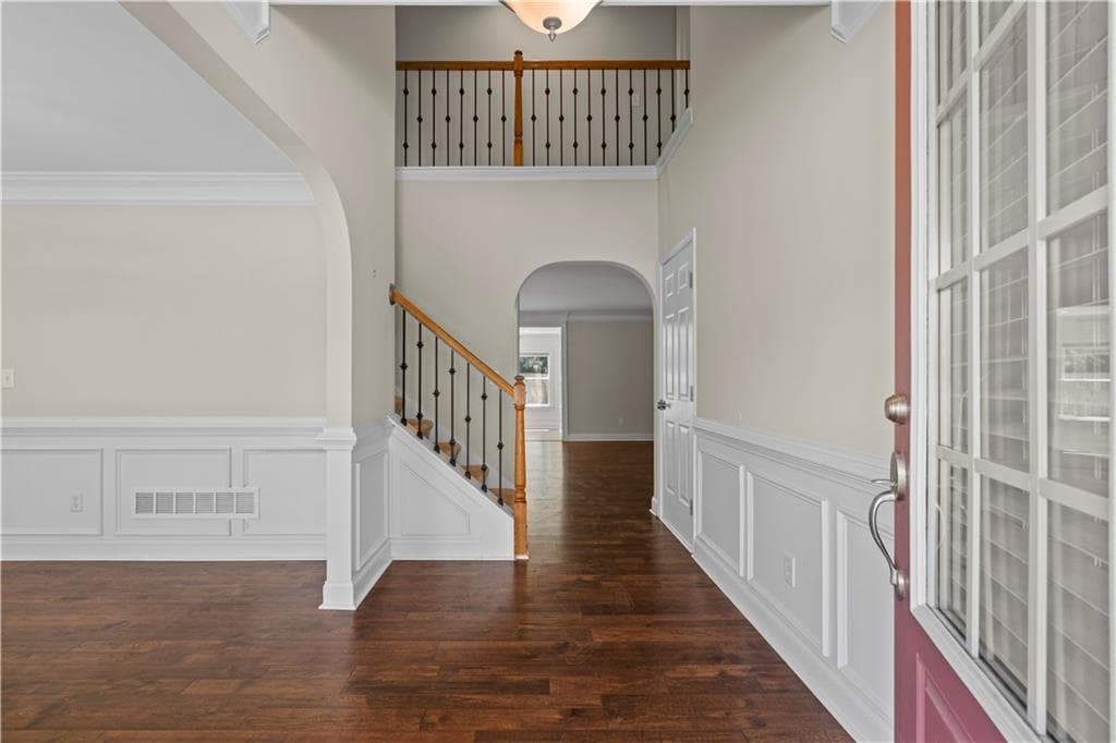 3 bedroom, 3 bathroom, 2,386 sq ft single family residence for sale at 3706 Devon Park Lane, Kennesaw, GA 30144 — photo 4