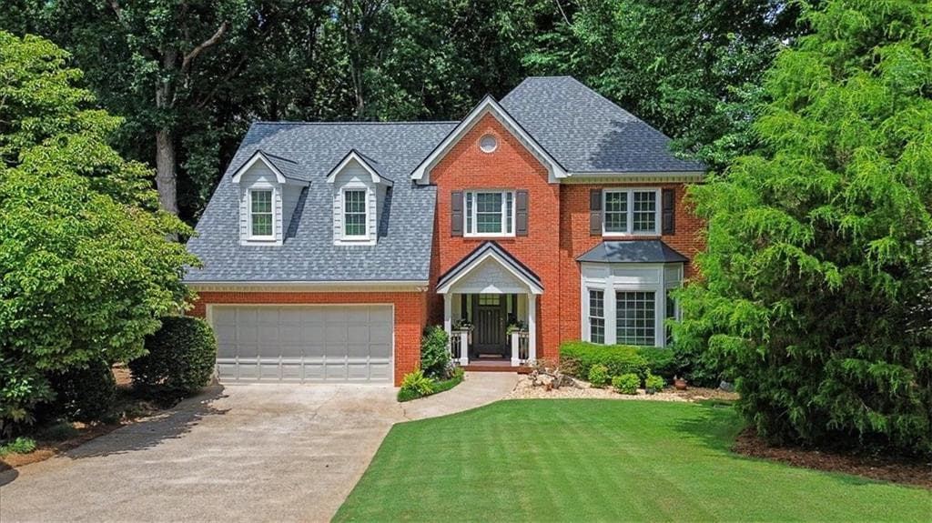 4 bedroom, 3 bathroom, 2,330 sq ft single family residence under contract at 1123 Arborhill Drive, Woodstock, GA 30189