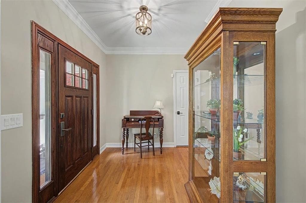 4 bedroom, 3 bathroom, 2,330 sq ft single family residence under contract at 1123 Arborhill Drive, Woodstock, GA 30189 — photo 5