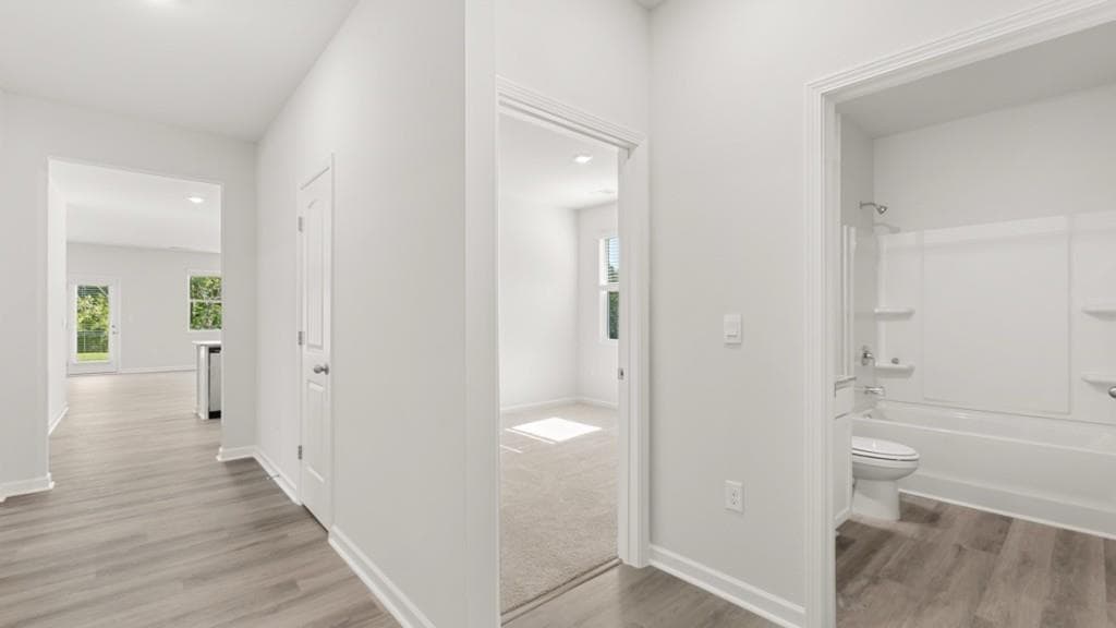 4 bedroom, 2 bathroom, 1,862 sq ft single family residence for sale at 2941 Holden Street, Gainesville, GA 30507 — photo 4