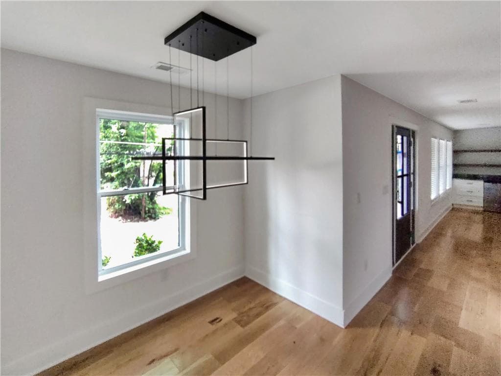 4 bedroom, 3 bathroom, 1,150 sq ft single family residence for sale at 2193 Park Terrace, Atlanta, GA 30337 — photo 5