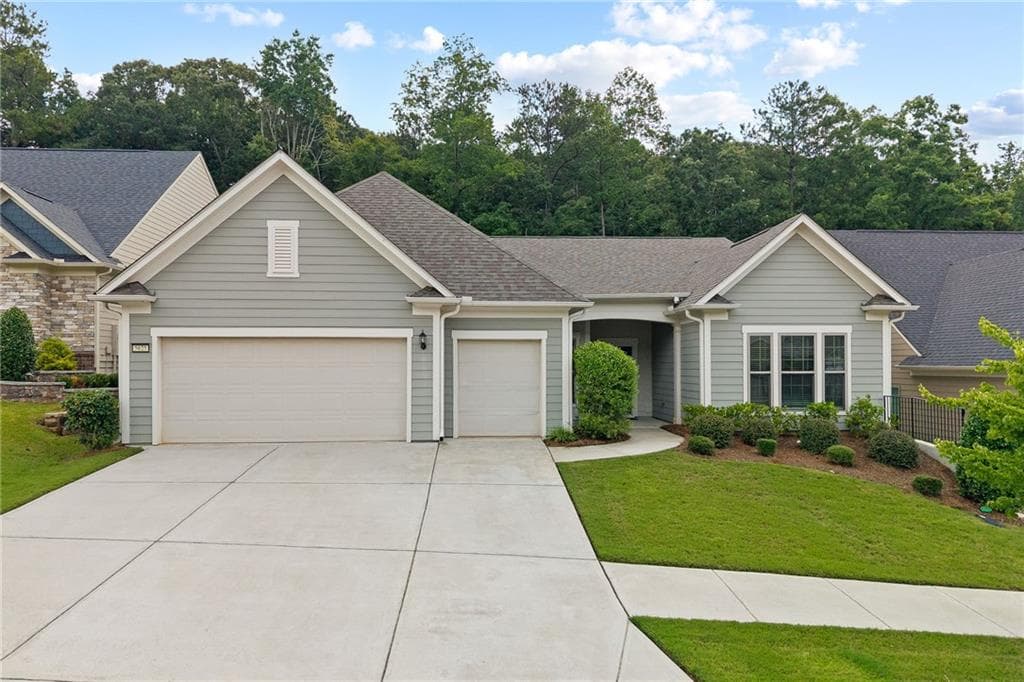 3 bedroom, 3 bathroom, 2,776 sq ft single family residence for sale at 5625 Willow Springs Place, Hoschton, GA 30548
