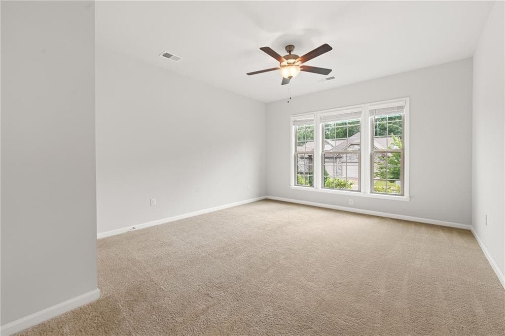 3 bedroom, 3 bathroom, 2,776 sq ft single family residence for sale at 5625 Willow Springs Place, Hoschton, GA 30548 — photo 10