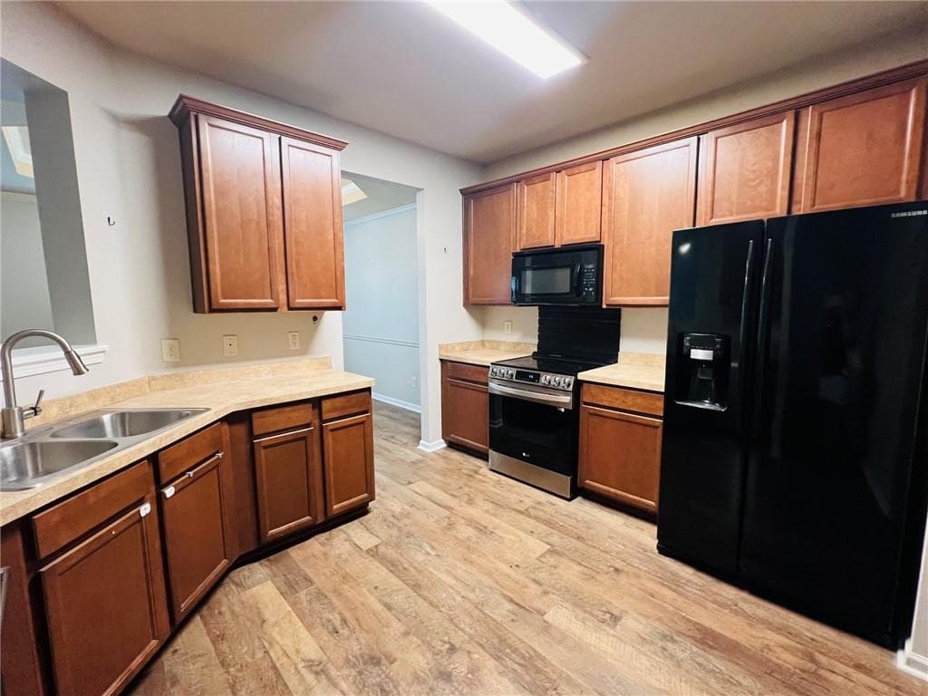 4 bedroom, 3 bathroom, 2,149 sq ft single family residence for rent at 302 Alcovy Way, Woodstock, GA 30188 for $2,450 a month — photo 5