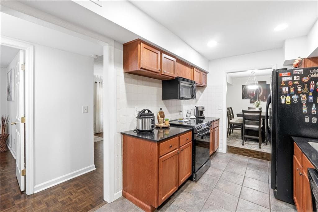 3 bedroom, 2 bathroom, 1,404 sq ft condominium for sale at 3111 Colonial Way B, Atlanta, GA 30341 — photo 9