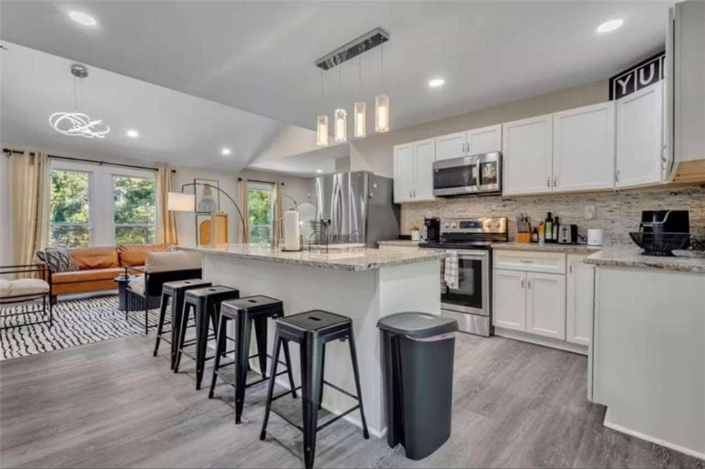 3 bedroom, 3 bathroom, 1,620 sq ft single family residence for sale at 1901 Windsor Drive, Atlanta, GA 30311 — photo 6
