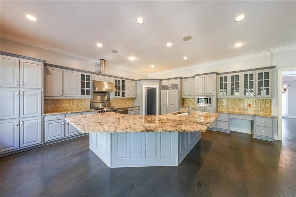 5 bedroom, 8 bathroom single family residence for rent at 2747 Lockerly Lane, Duluth, GA 30097 for $6,000 a month — photo 9