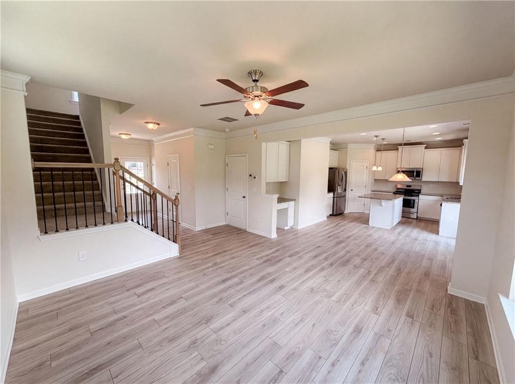 3 bedroom, 3 bathroom, 1,801 sq ft single family residence under contract at 100 Prescott Drive, Canton, GA 30114 — photo 3