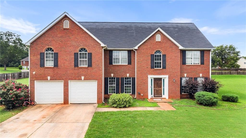 6 bedroom, 3 bathroom, 3,213 sq ft single family residence for sale at 1110 Farley Way, Mcdonough, GA 30252 — photo 1 of 37