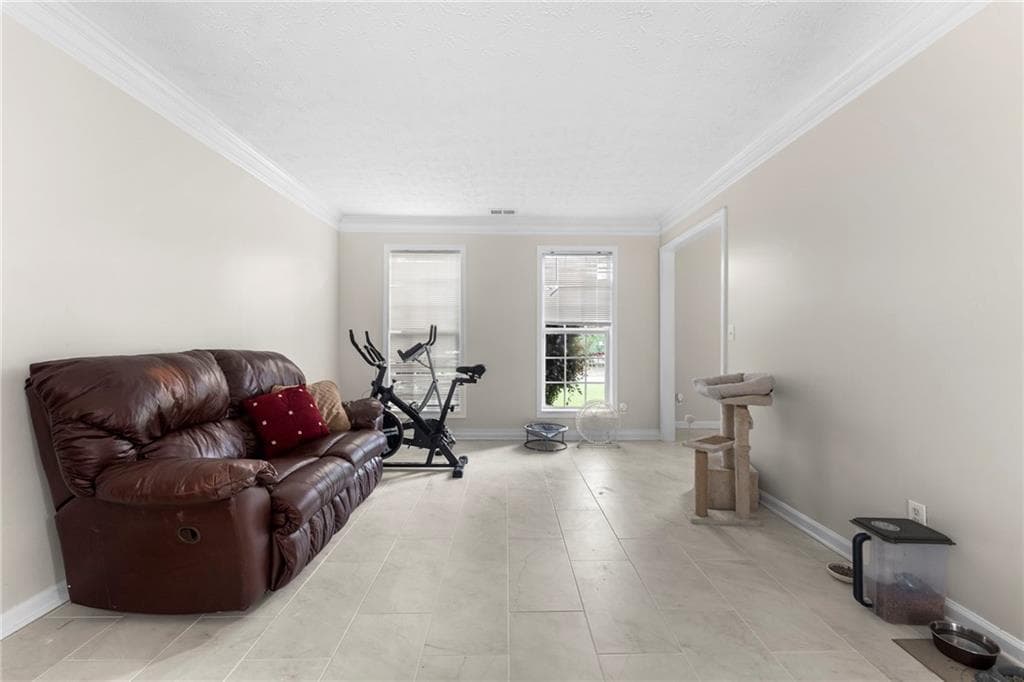 6 bedroom, 3 bathroom, 3,213 sq ft single family residence for sale at 1110 Farley Way, Mcdonough, GA 30252 — photo 6