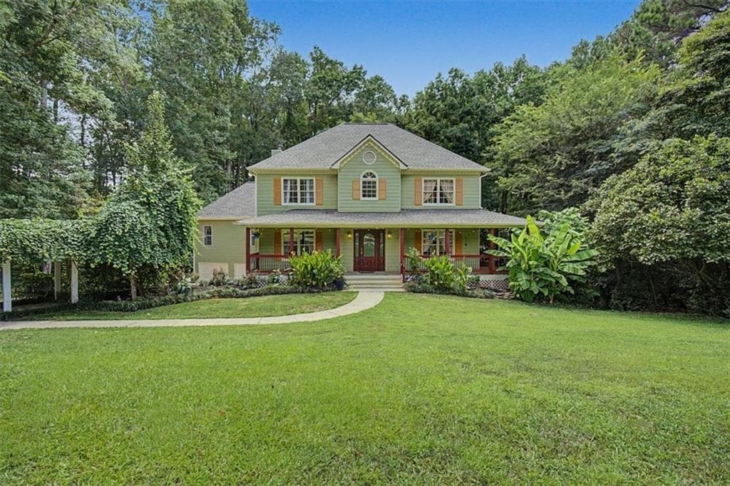 6 bedroom, 6 bathroom, 5,289 sq ft single family residence for sale at 325 Pickett's Crossing, Acworth, GA 30101