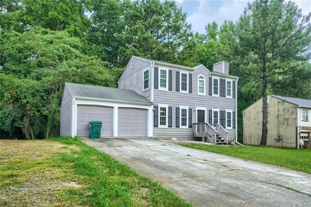 3 bedroom, 3 bathroom, 1,784 sq ft single family residence for sale at 6253 Valdez Drive, Rex, GA 30273 — photo 4