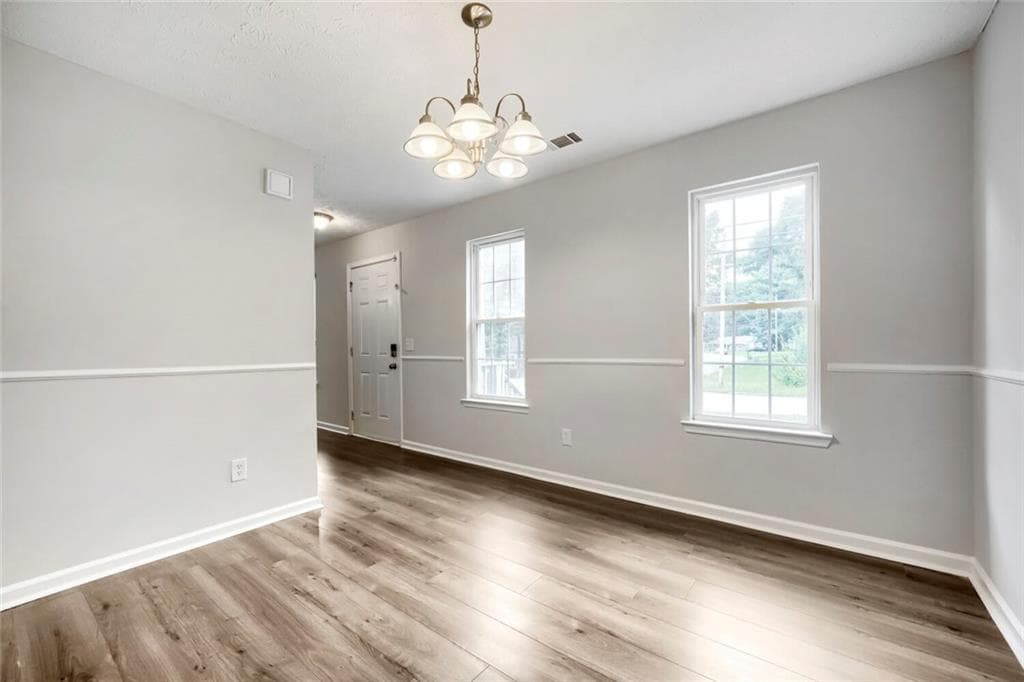 3 bedroom, 3 bathroom, 1,784 sq ft single family residence for sale at 6253 Valdez Drive, Rex, GA 30273 — photo 8