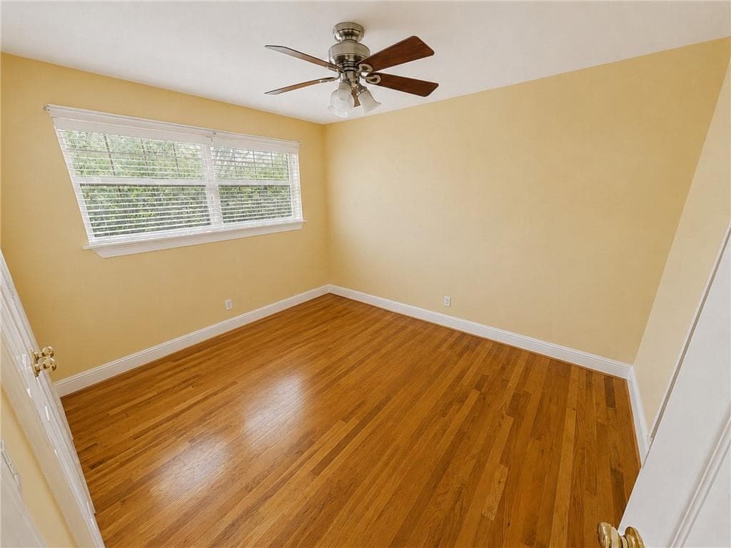 2 bedroom, 1 bathroom, 884 sq ft condominium for rent at 1643 Briarcliff Road 7, Atlanta, GA 30306 for $1,550 a month — photo 6