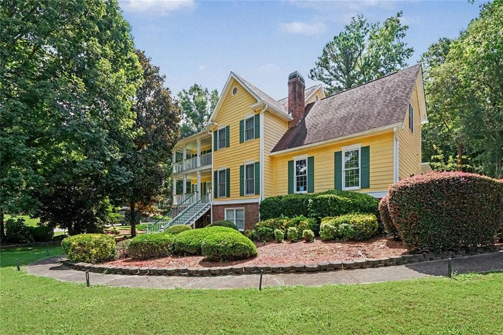 5 bedroom, 4 bathroom, 4,685 sq ft single family residence for sale at 7336 Waters Edge Drive, Stone Mountain, GA 30087 — photo 3