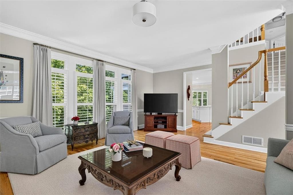 4 bedroom, 4 bathroom, 4,462 sq ft single family residence for sale at 4850 Grandview Trace, Roswell, GA 30075 — photo 7