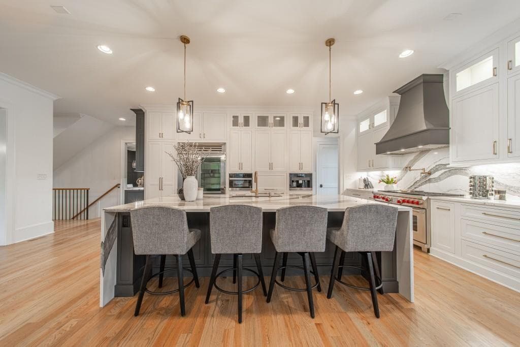 6 bedroom, 7 bathroom, 9,679 sq ft single family residence for sale at 5720 Riverside Drive, Atlanta, GA 30327 — photo 7