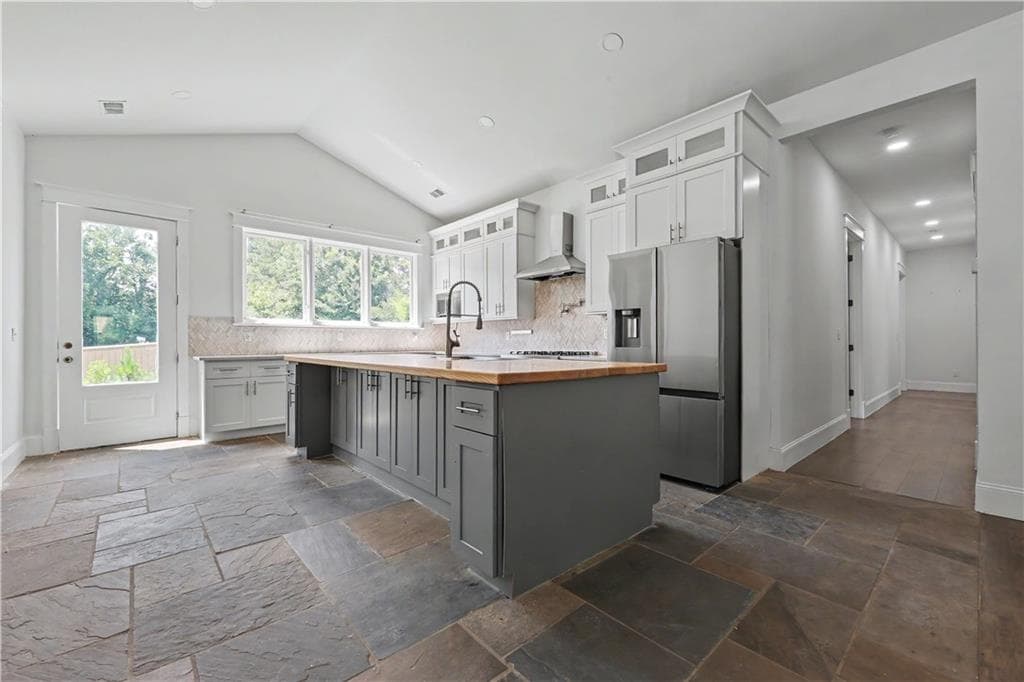 3 bedroom, 3 bathroom, 3,124 sq ft single family residence for rent at 2909 Jones Mill Road, Atlanta, GA 30360 for $3,000 a month — photo 9