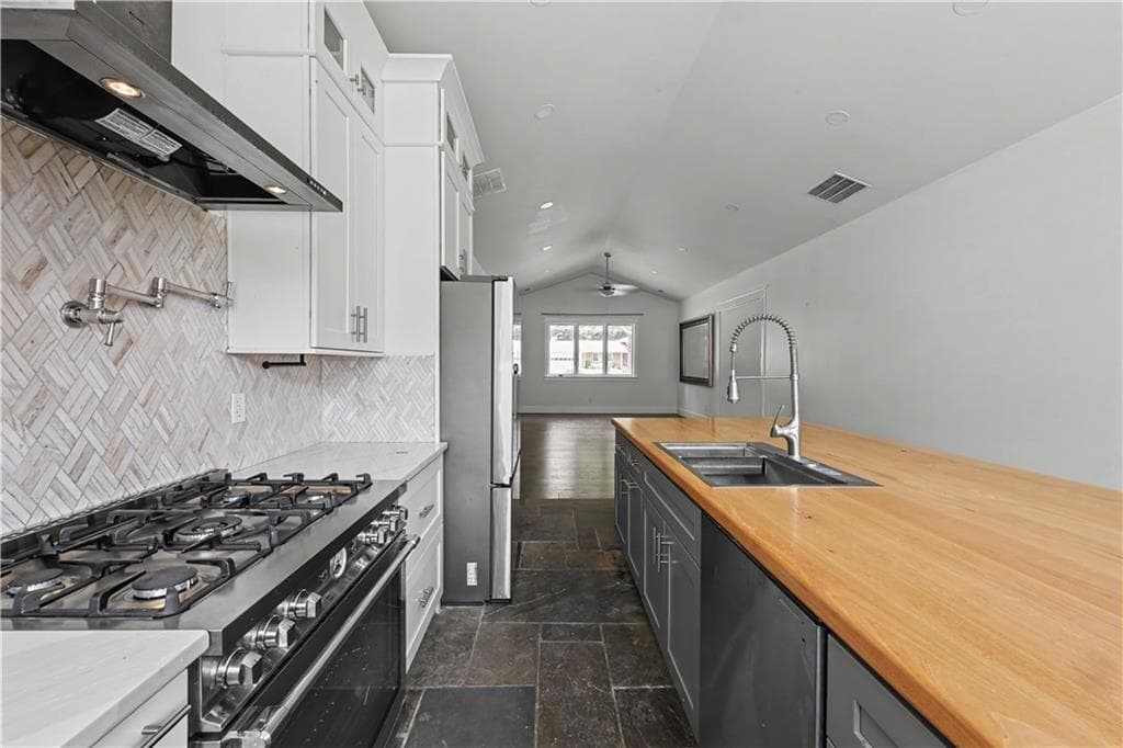 3 bedroom, 3 bathroom, 3,124 sq ft single family residence for rent at 2909 Jones Mill Road, Atlanta, GA 30360 for $3,000 a month — photo 10