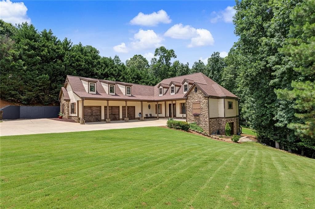 5 bedroom, 5 bathroom, 5,640 sq ft single family residence for sale at 121 Estates At The Lake Drive, Canton, GA 30114