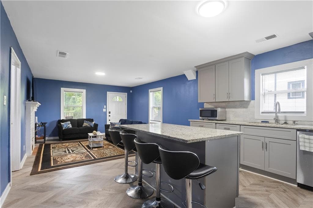 duplex for sale at 537 W Lake Avenue, Atlanta, GA 30318 — photo 7