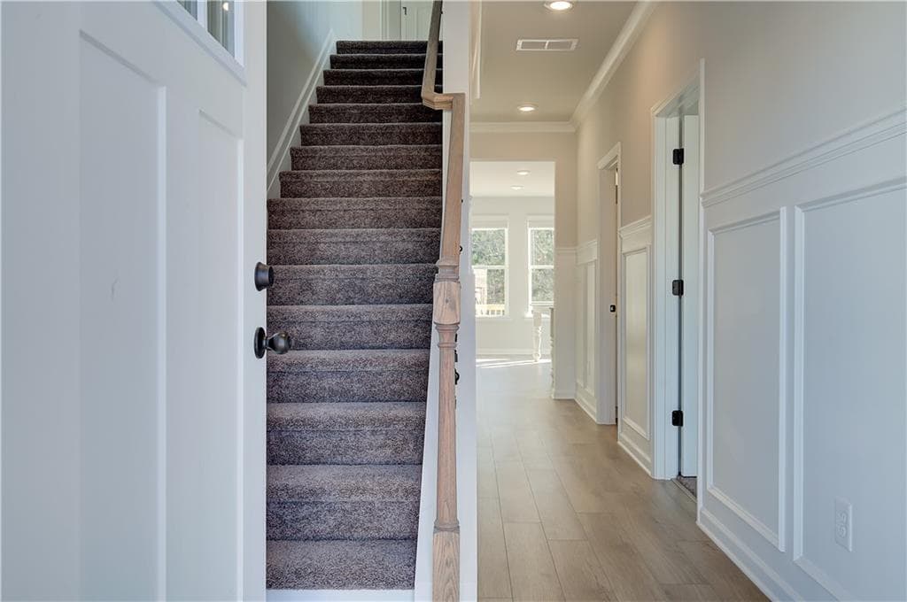 4 bedroom, 3 bathroom, 2,517 sq ft single family residence for sale at 901 Kranston Drive, Locust Grove, GA 30248 — photo 4