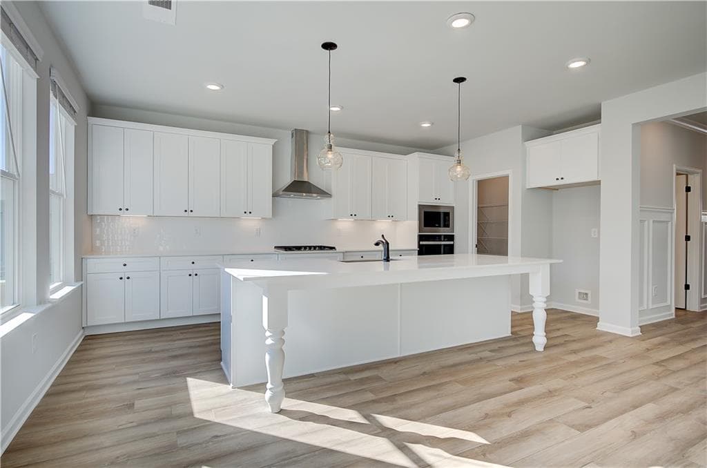 4 bedroom, 3 bathroom, 2,517 sq ft single family residence for sale at 901 Kranston Drive, Locust Grove, GA 30248 — photo 8