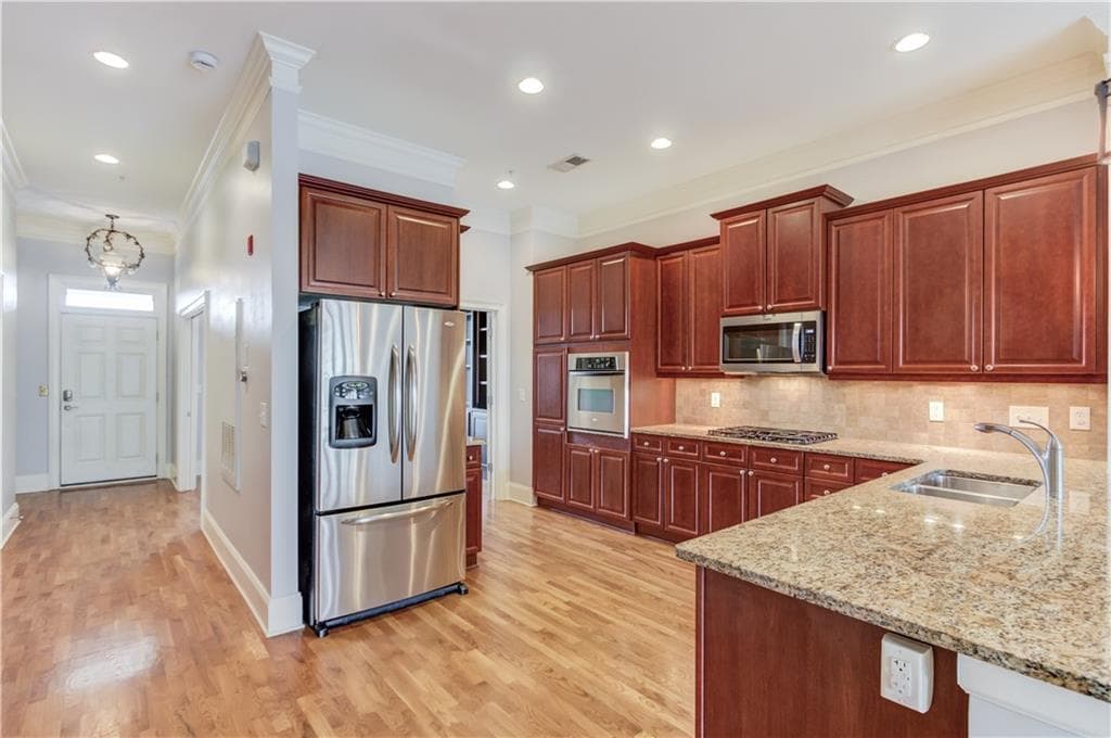 2 bedroom, 3 bathroom, 2,080 sq ft condominium for sale at 340 Town Center Avenue 215, Suwanee, GA 30024 — photo 5