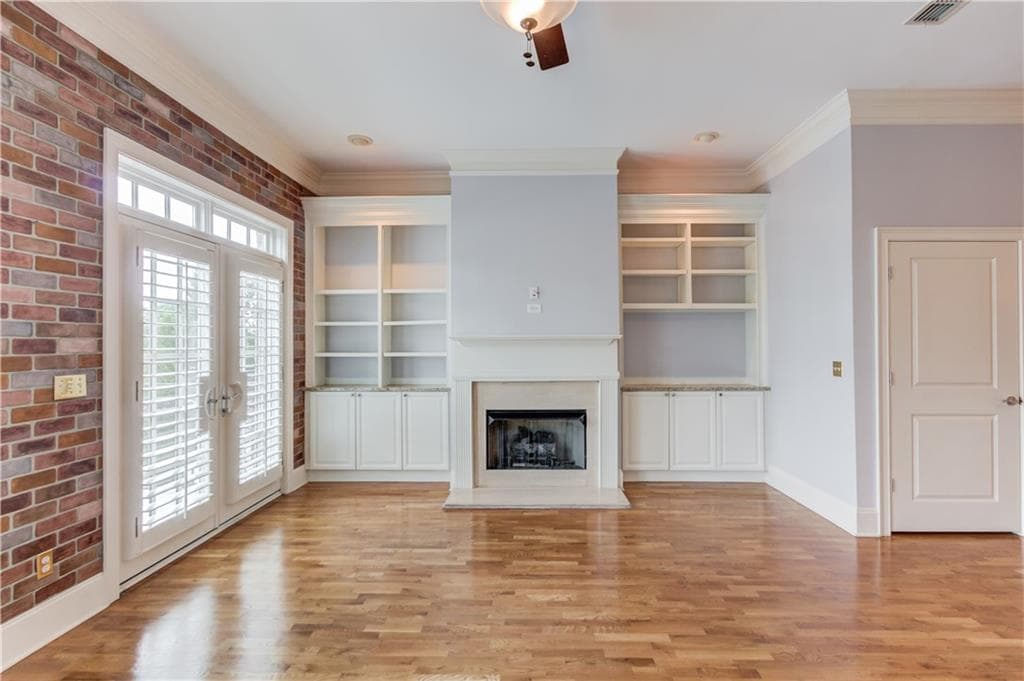 2 bedroom, 3 bathroom, 2,080 sq ft condominium for sale at 340 Town Center Avenue 215, Suwanee, GA 30024 — photo 8