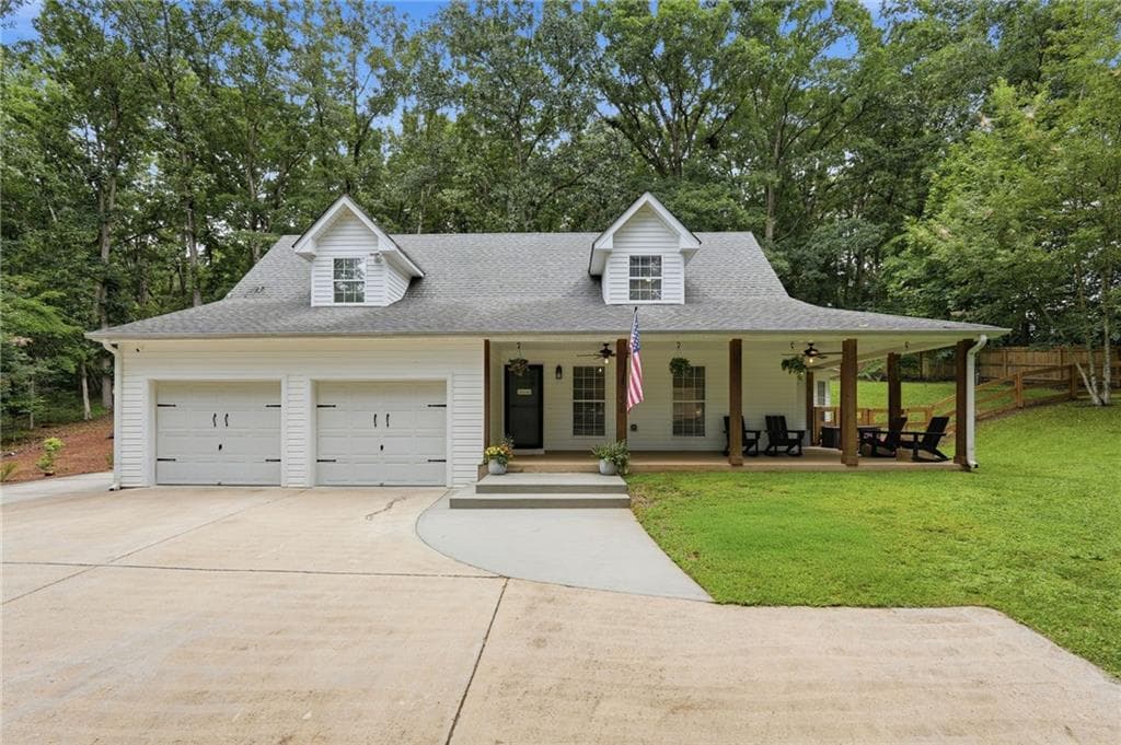 3 bedroom, 3 bathroom, 2,571 sq ft single family residence under contract at 758 Mayapple Glen, Dawsonville, GA 30534