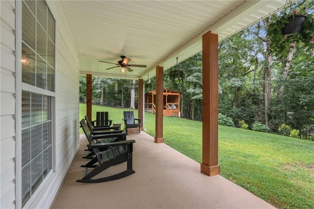 3 bedroom, 3 bathroom, 2,571 sq ft single family residence under contract at 758 Mayapple Glen, Dawsonville, GA 30534 — photo 6