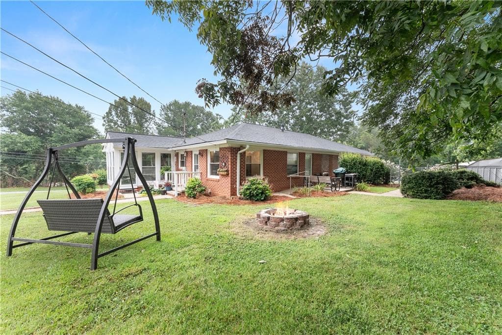 3 bedroom, 3 bathroom, 1,783 sq ft single family residence for sale at 5907 Main Street, Lula, GA 30554 — photo 7