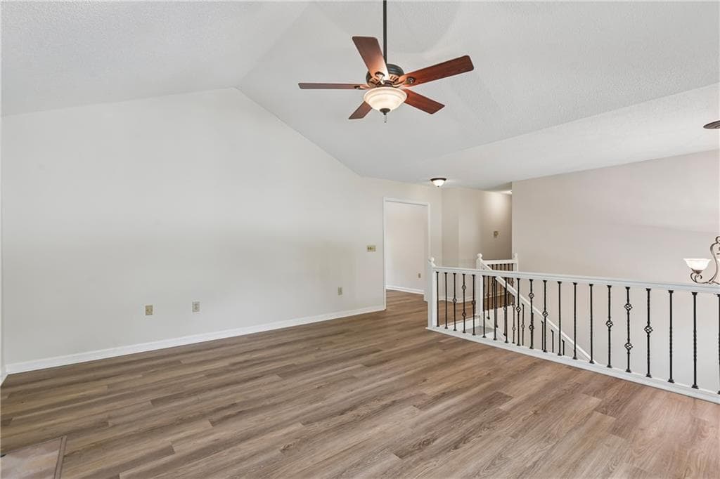 3 bedroom, 2 bathroom, 3,033 sq ft single family residence under contract at 18 Misty Ridge Place, Hiram, GA 30141 — photo 9
