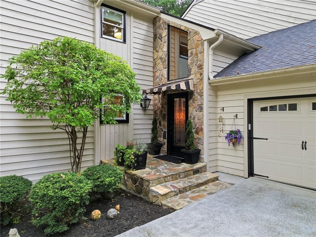 4 bedroom, 5 bathroom, 4,733 sq ft single family residence for sale at 765 Wheeler Peak Way, Johns Creek, GA 30022 — photo 2