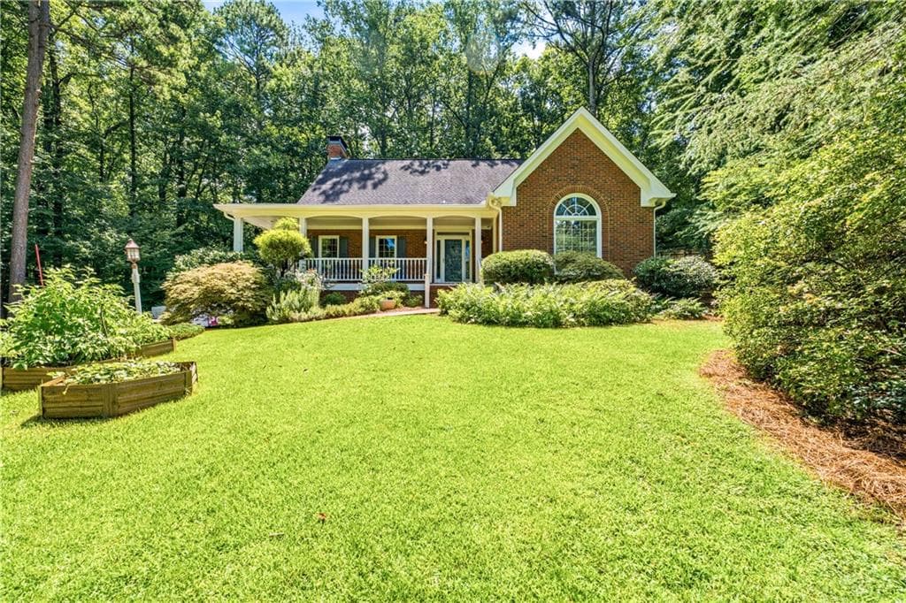 4 bedroom, 4 bathroom, 3,083 sq ft single family residence sold at 196 Roe Hampton Lane, Stone Mountain, GA 30087