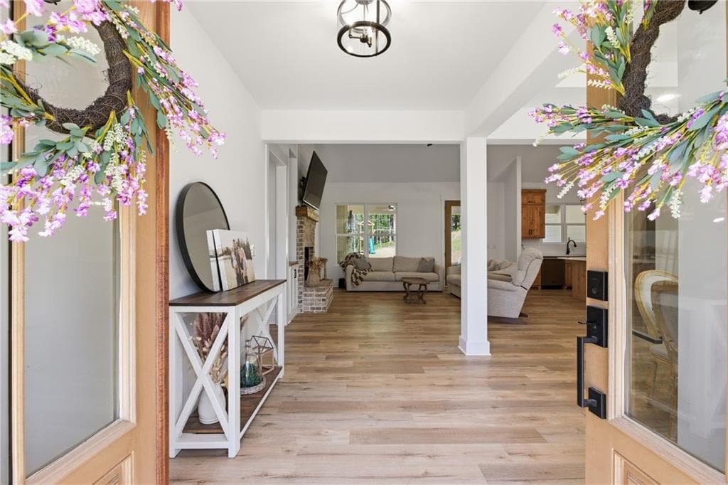 4 bedroom, 3 bathroom, 2,688 sq ft single family residence under contract at 1655 Pardue Mill Road, Demorest, GA 30535 — photo 5