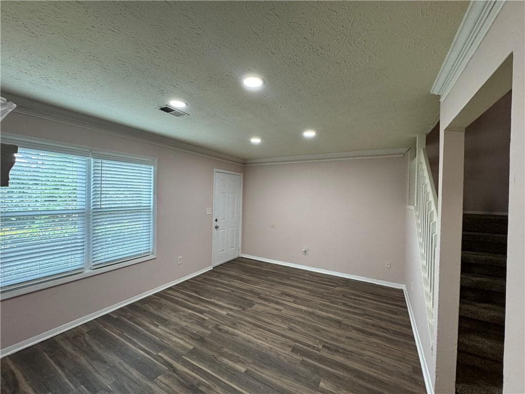 3 bedroom, 3 bathroom, 1,746 sq ft quadruplex for rent at 3102 Destin Circle 3102, Snellville, GA 30078 for $2,300 a month — photo 3