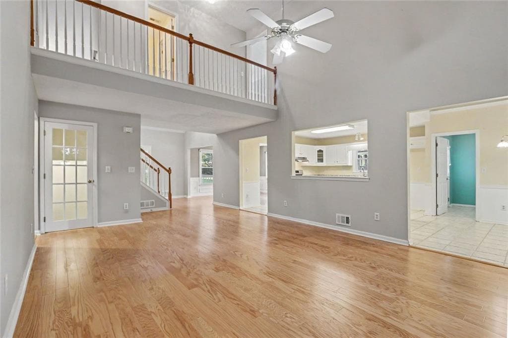 4 bedroom, 4 bathroom, 3,525 sq ft single family residence under contract at 715 Maggie Mae Lane, Lawrenceville, GA 30045 — photo 5