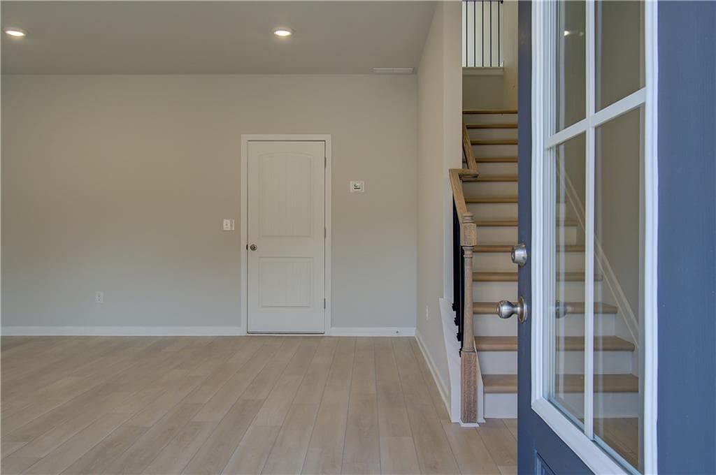 3 bedroom, 3 bathroom, 1,931 sq ft townhouse under contract at 2602 Daybreak Lane, Newnan, GA 30265 — photo 6