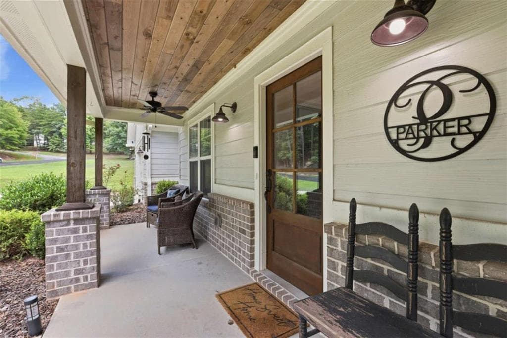 4 bedroom, 2 bathroom, 2,154 sq ft single family residence for sale at 70 Stone Hearth Drive, Cleveland, GA 30528 — photo 3
