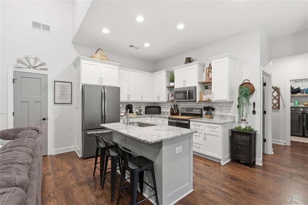 4 bedroom, 2 bathroom, 2,154 sq ft single family residence for sale at 70 Stone Hearth Drive, Cleveland, GA 30528 — photo 10