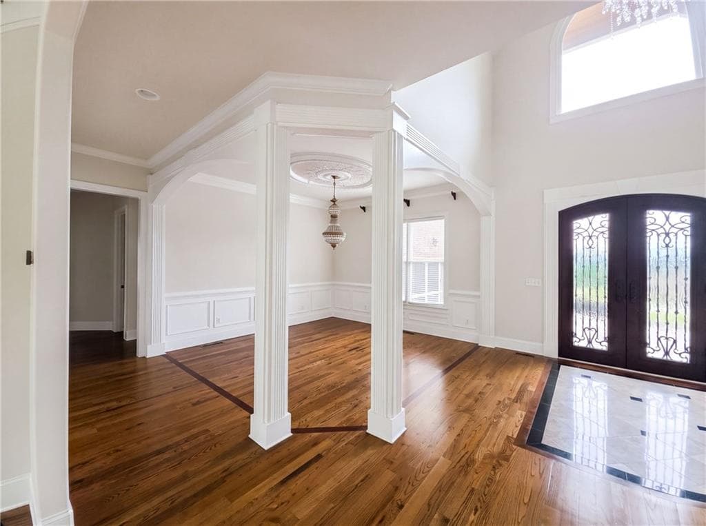 4 bedroom, 5 bathroom, 6,752 sq ft single family residence for sale at 2711 Wildflower Way, Hoschton, GA 30548 — photo 6